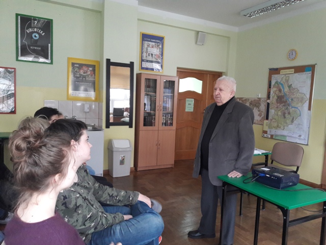 lekcja z kombatantem